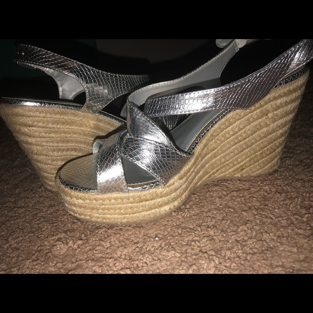 Cato Wedges